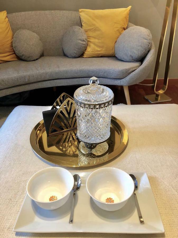 Golden Suite Apartment & Day Use Milão Quarto foto
